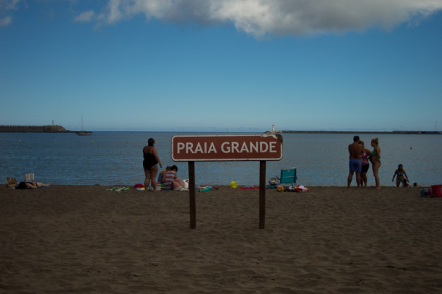 Praia Grande es la principal playa de Praia Victoria, tu puerta de entrada a Terceira en las Azores