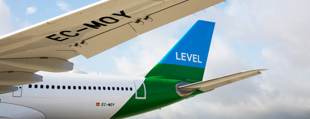 Avión de LEVEL en Barcelona